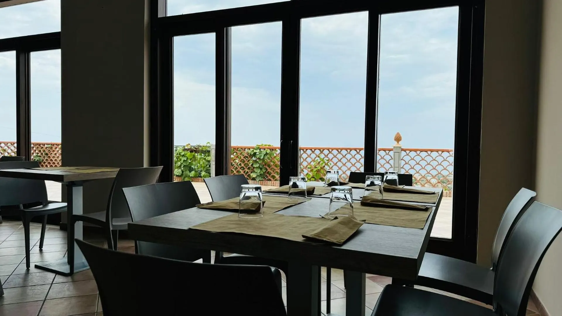 Farm stay Sant'Elia Country Village Sant'Agata di Militello